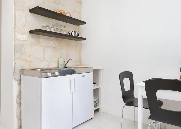 فندق مبيت وإفطار Eco Old Town سبليت