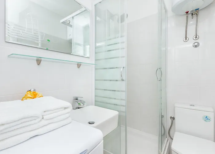 Eco Old Town B&B 3*